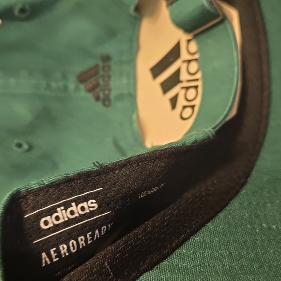 Adidas cap(green) - Picture 4 of 7